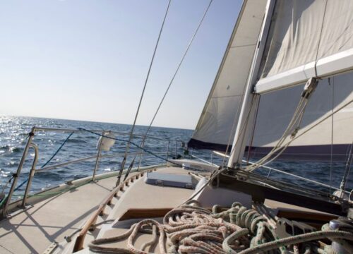 Sailing in Puerto Vallarta and Banderas Bay